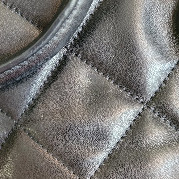 Large Quilted Leather Hamilton Tote - Picture 4 of 12